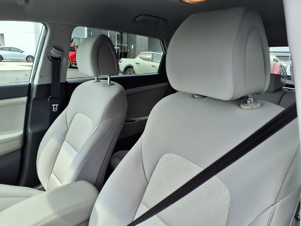 Used 2017 Hyundai Tucson SE w/ SE Popular Package 02 FWD image 26