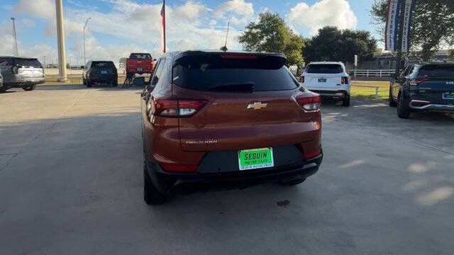 Used 2021 Chevrolet TrailBlazer LS FWD image 7