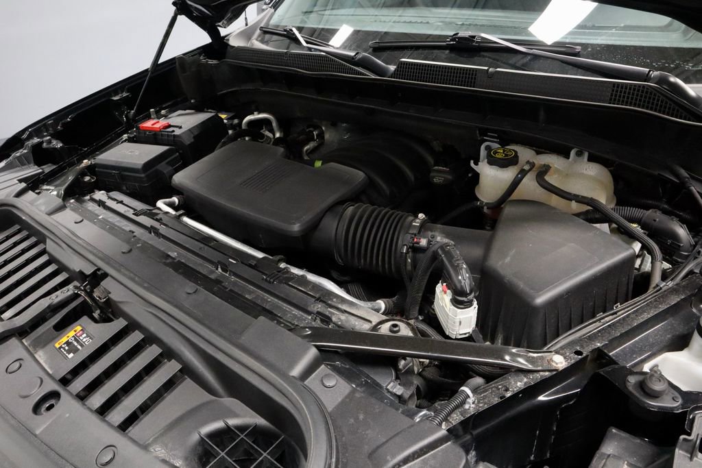 Used 2023 Chevrolet Silverado 1500 RST AWD/4WD image 16