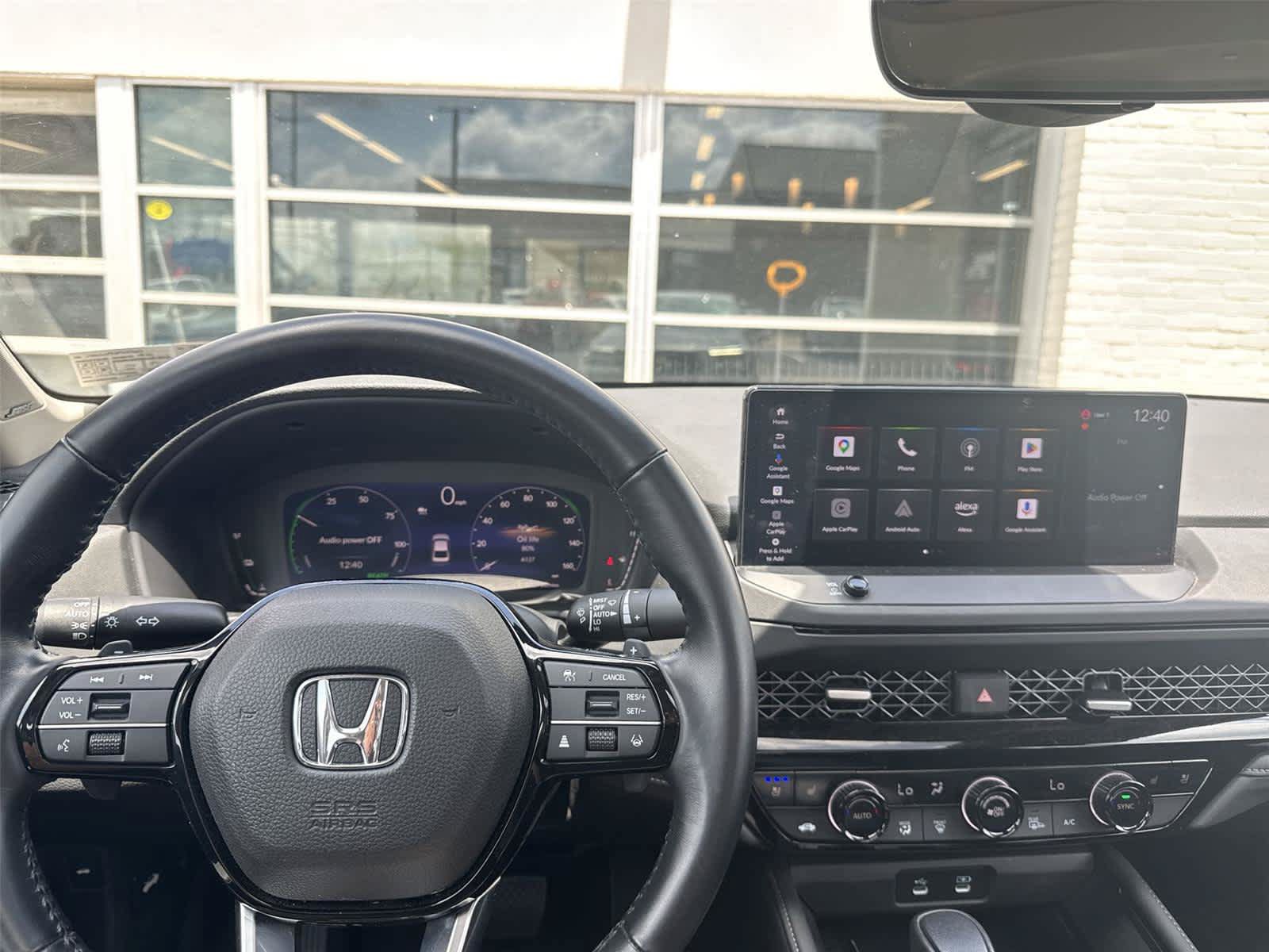 Used 2023 Honda Accord Touring image 11