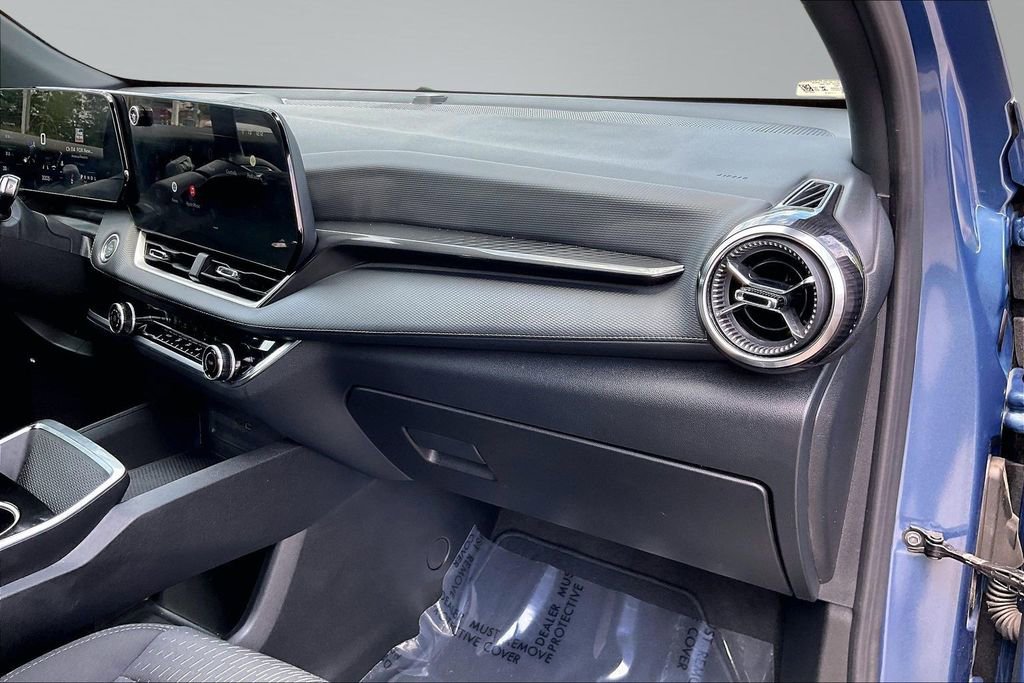 Used 2025 Chevrolet Equinox LT FWD image 17