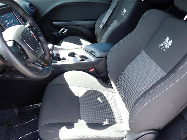 Used 2022 Dodge Challenger R/T Scat Pack RWD image 9