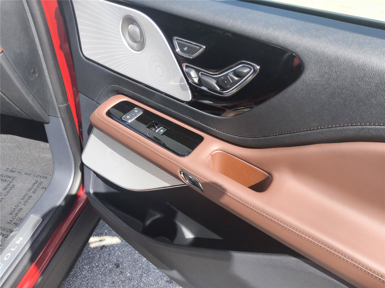 New 2027 Lincoln Aviator Reserve AWD/4WD image 24