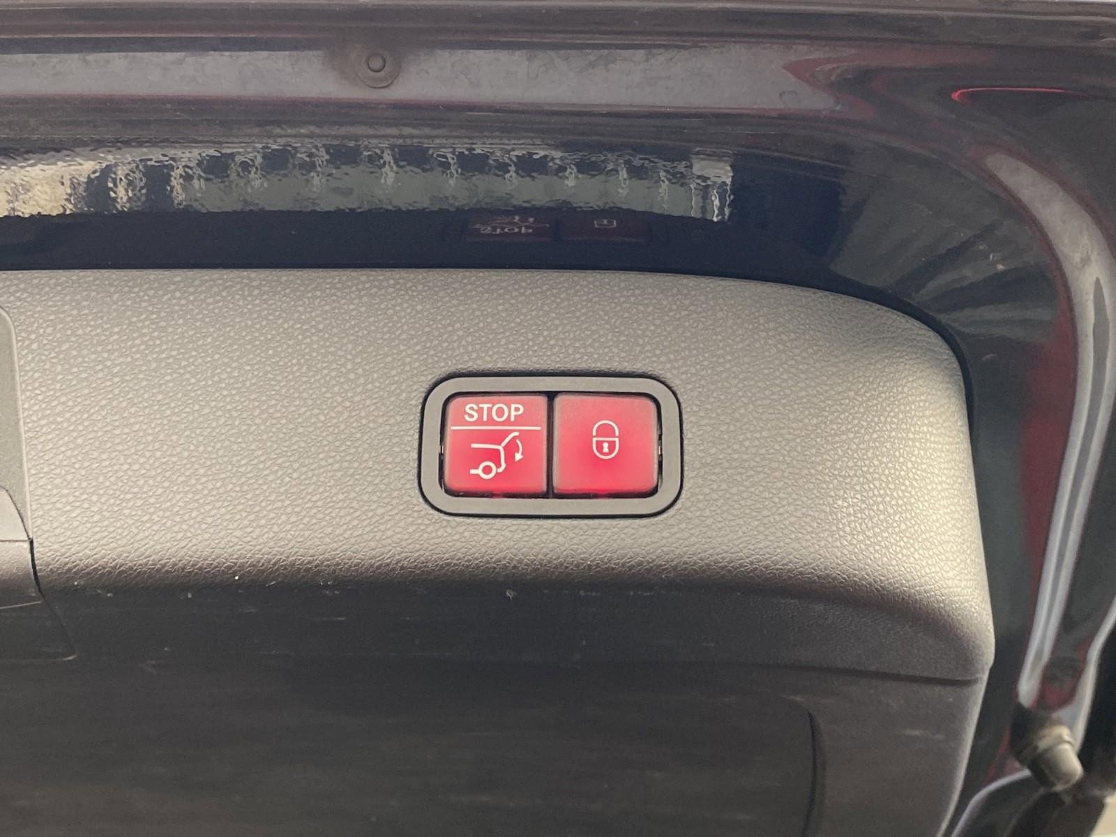 Used 2019 Mercedes-Benz GLS 450 4MATIC image 18