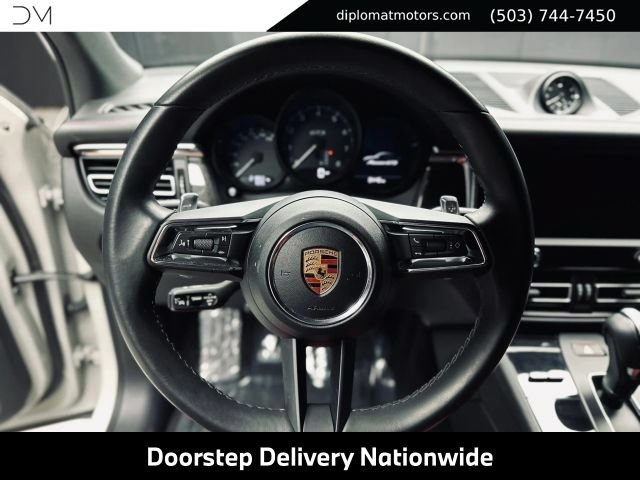 Used 2022 Porsche Macan GTS AWD/4WD image 27