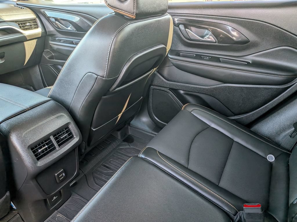 Used 2024 GMC Terrain AT4 w/ Tech Package AWD/4WD image 35