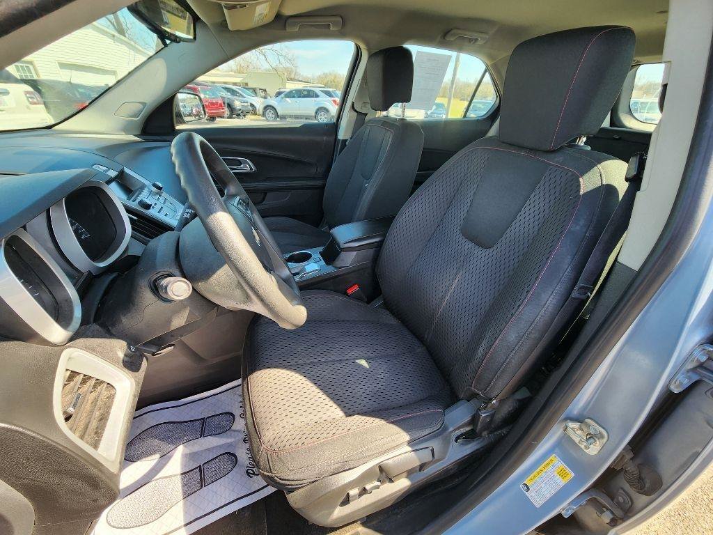 Used 2015 Chevrolet Equinox LS FWD image 14