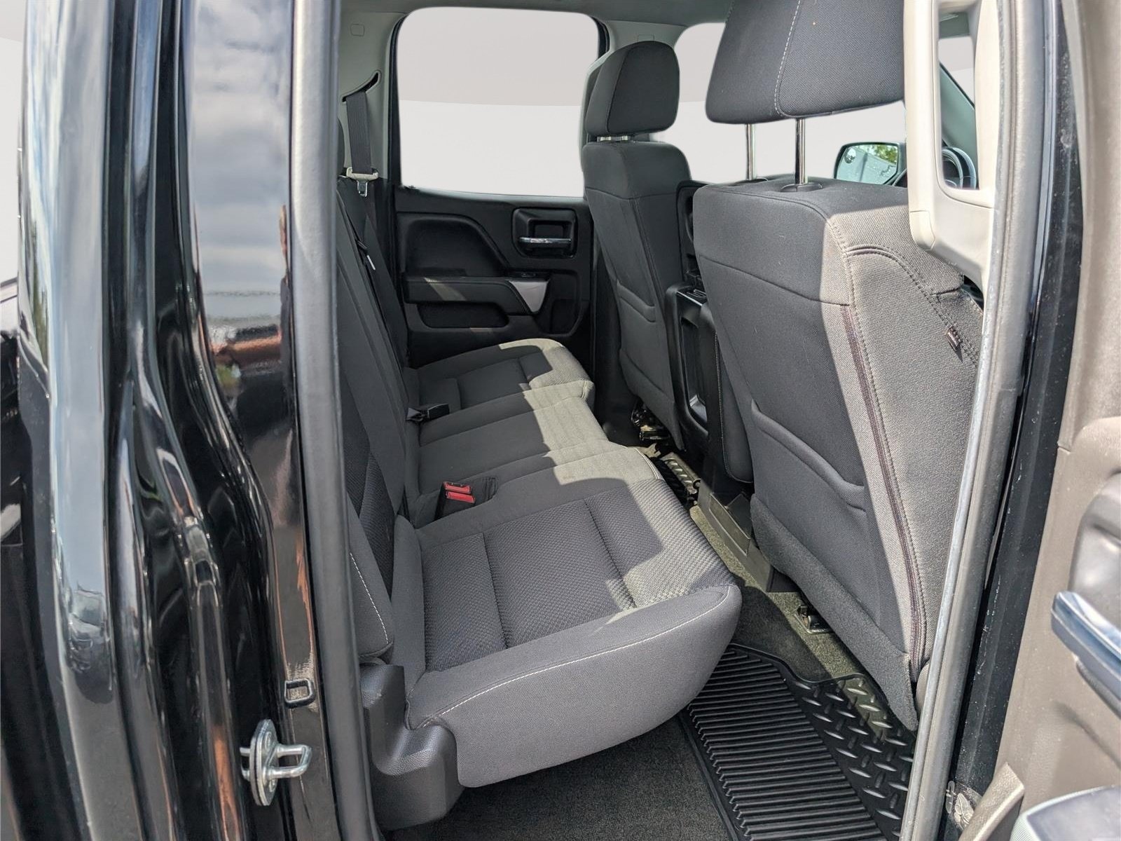 Used 2017 Chevrolet Silverado 1500 LT AWD/4WD image 11