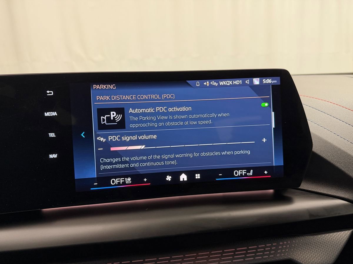 Used 2025 BMW 228i xDrive AWD/4WD image 17