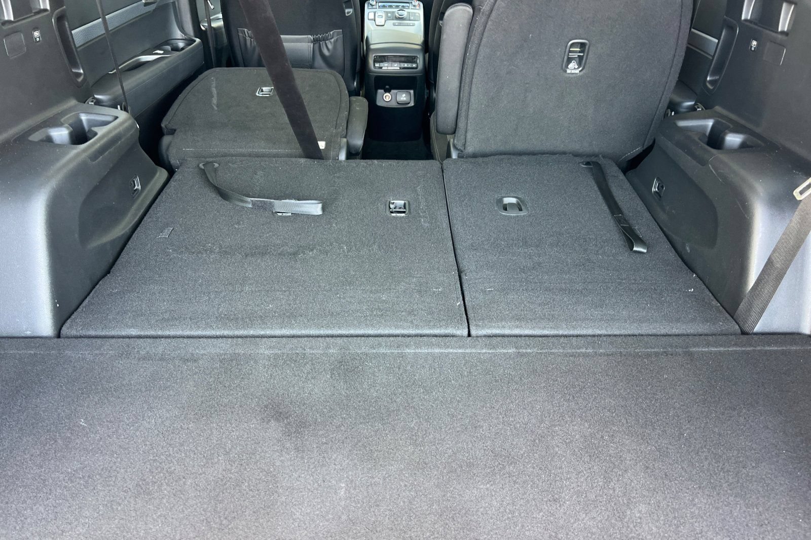 Used 2022 Hyundai Palisade SEL w/ Convenience Package FWD image 17