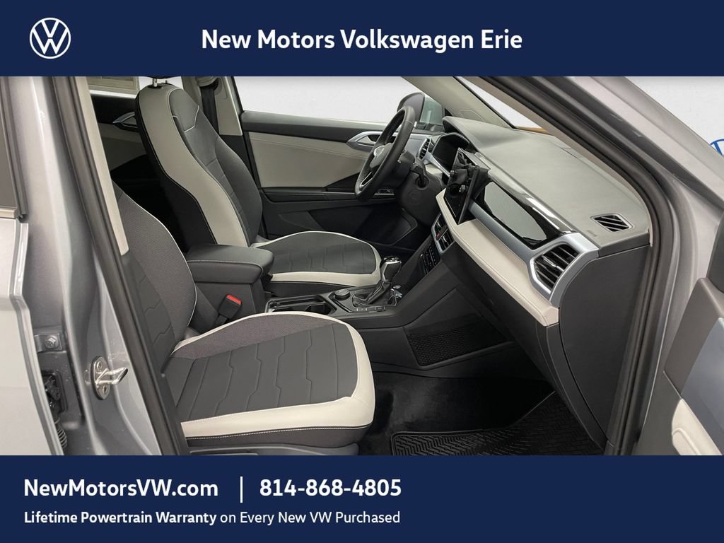 New 2026 Volkswagen Taos SE AWD/4WD image 13