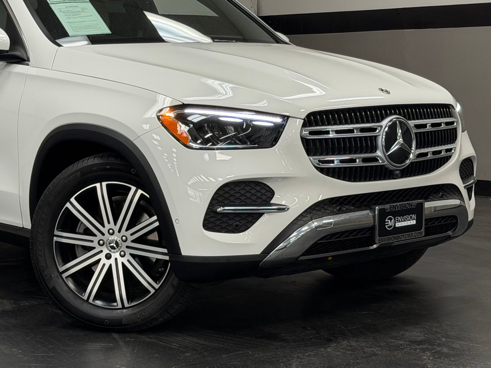 Used 2026 Mercedes-Benz GLE 350 4MATIC image 3