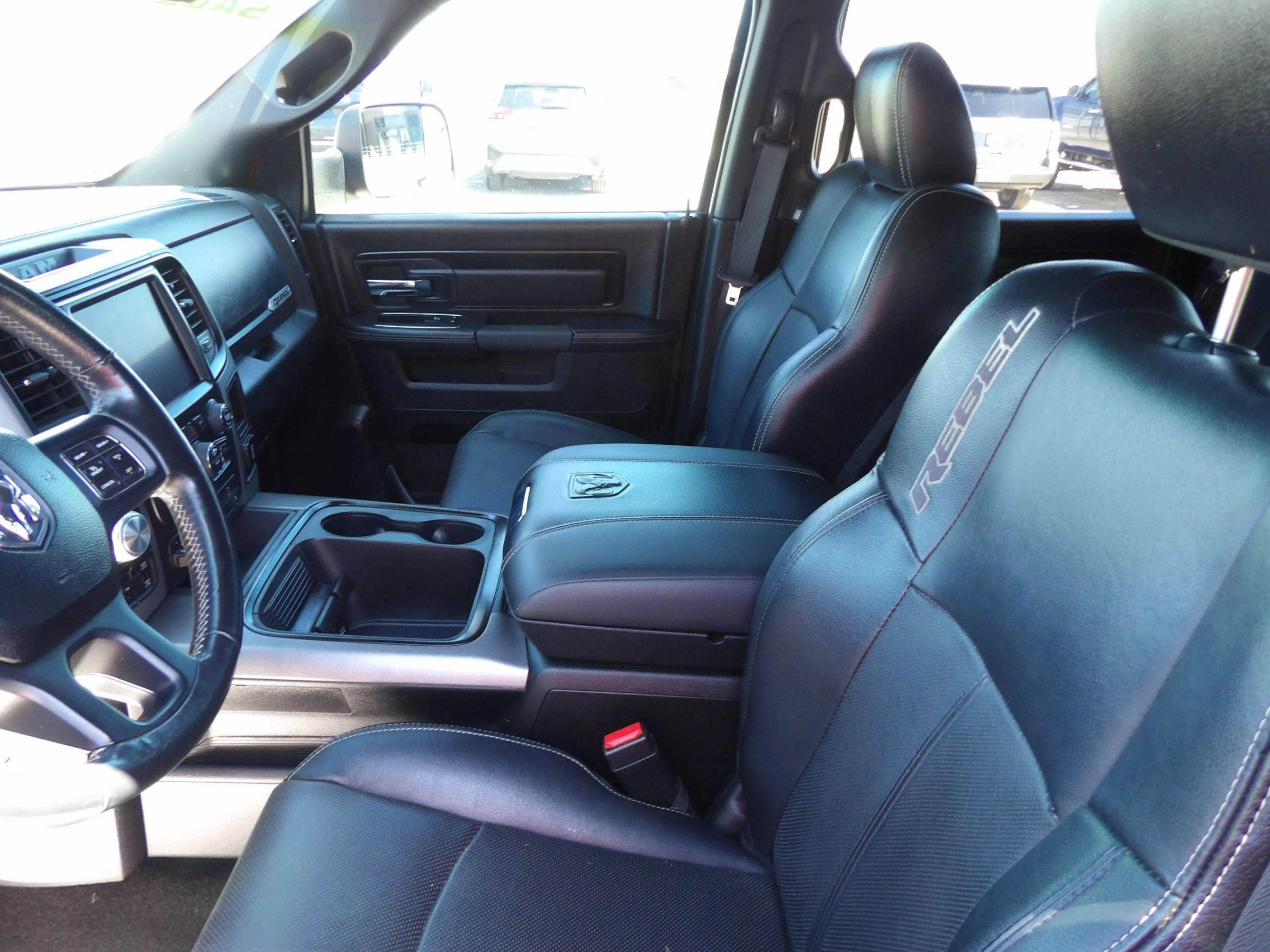 Used 2018 RAM 1500 Rebel w/ Luxury Group AWD/4WD image 10