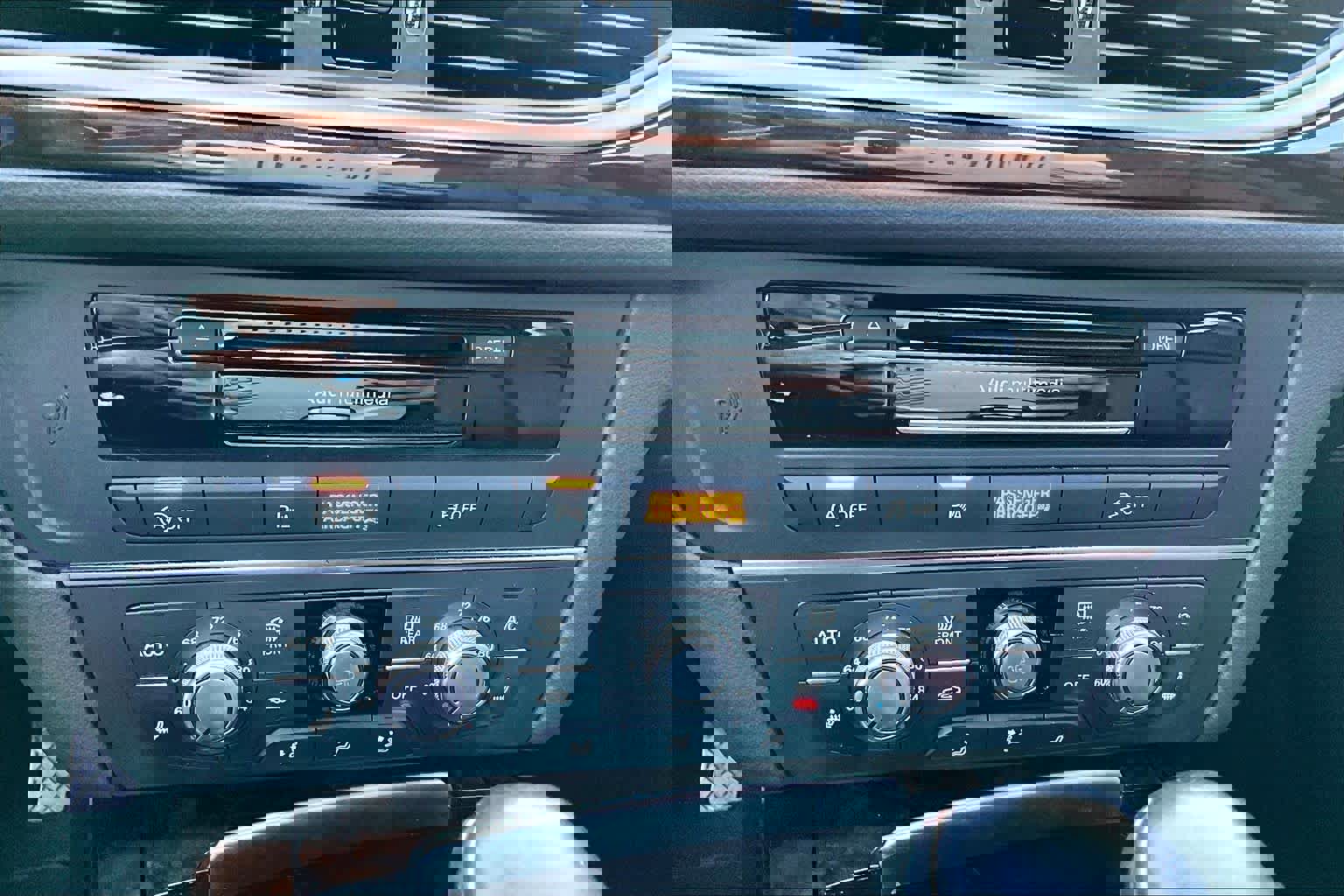 Used 2016 Audi A6 2.0T Premium Plus w/ Premium Plus Package image 28