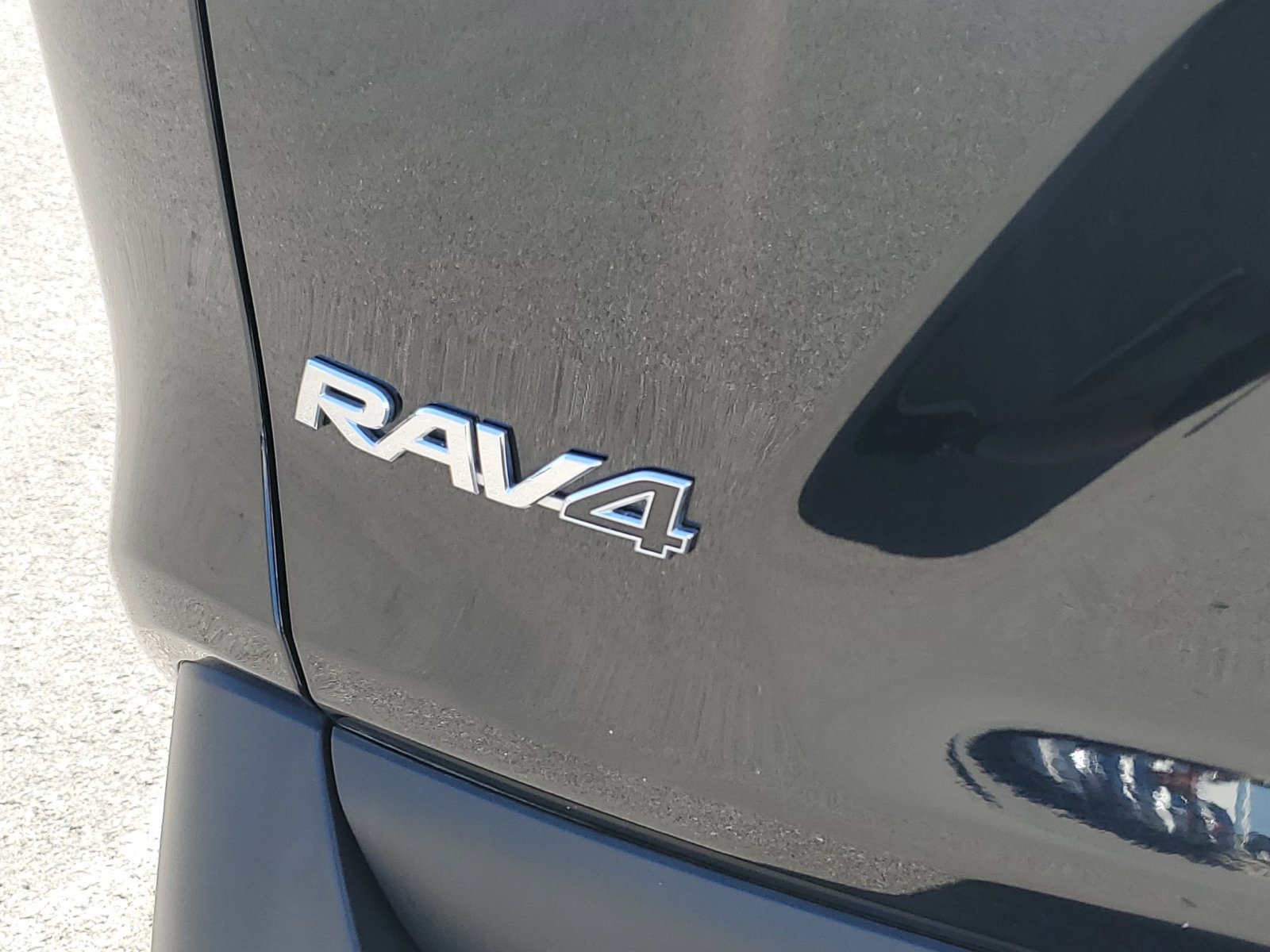 Certified 2025 Toyota RAV4 XLE AWD/4WD image 7