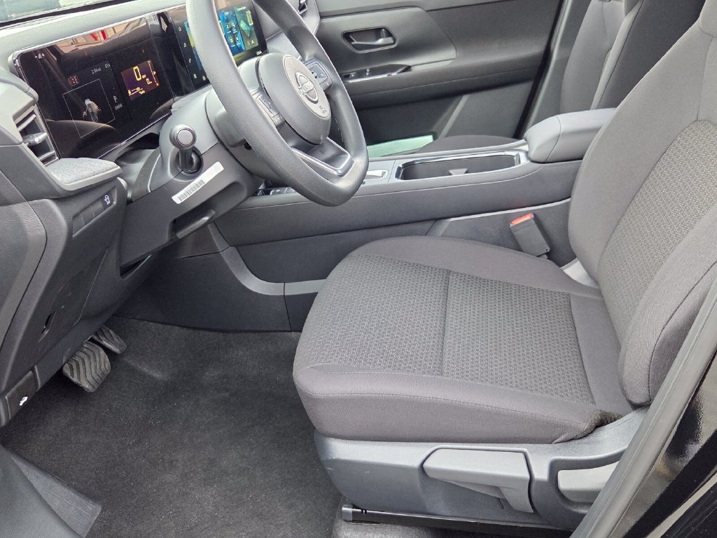 New 2027 Nissan Kicks S FWD image 4
