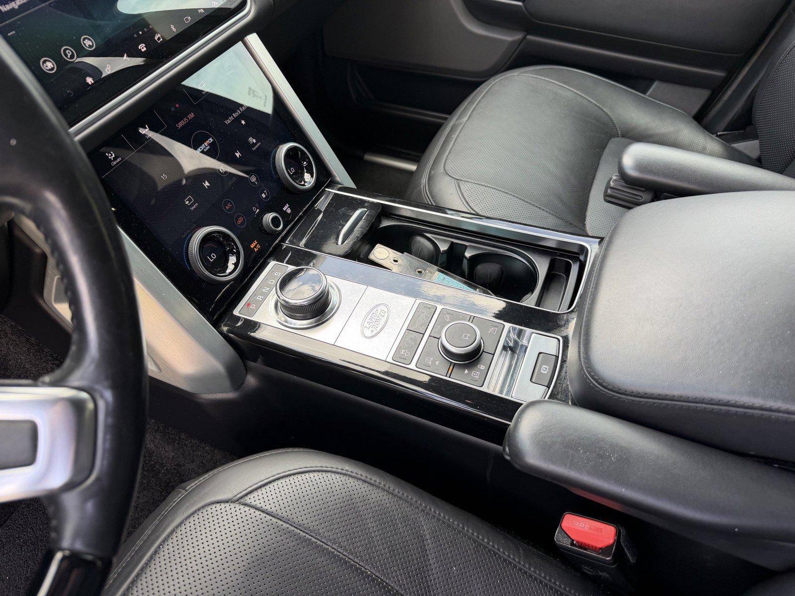 Used 2020 Land Rover Range Rover HSE AWD/4WD image 22