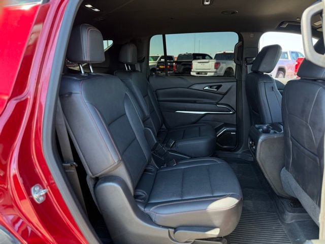 Used 2025 Chevrolet Traverse Z71 w/ Enhanced Driving Package AWD/4WD image 17