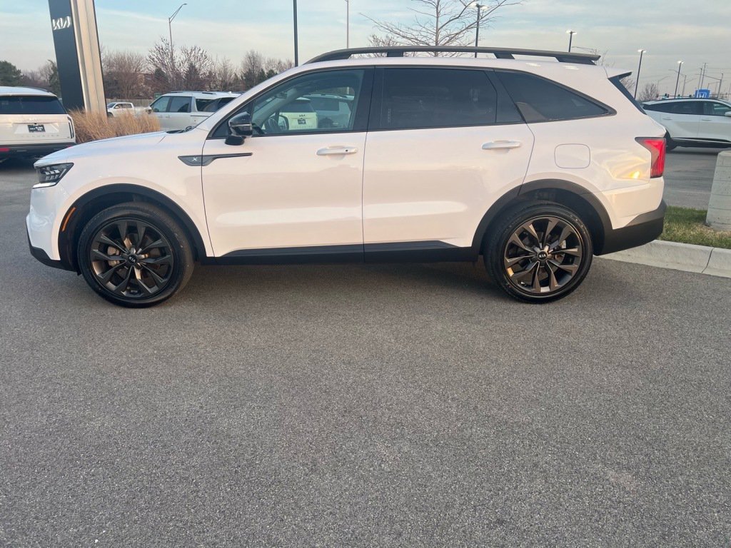 Used 2021 Kia Sorento SX Prestige AWD/4WD image 3