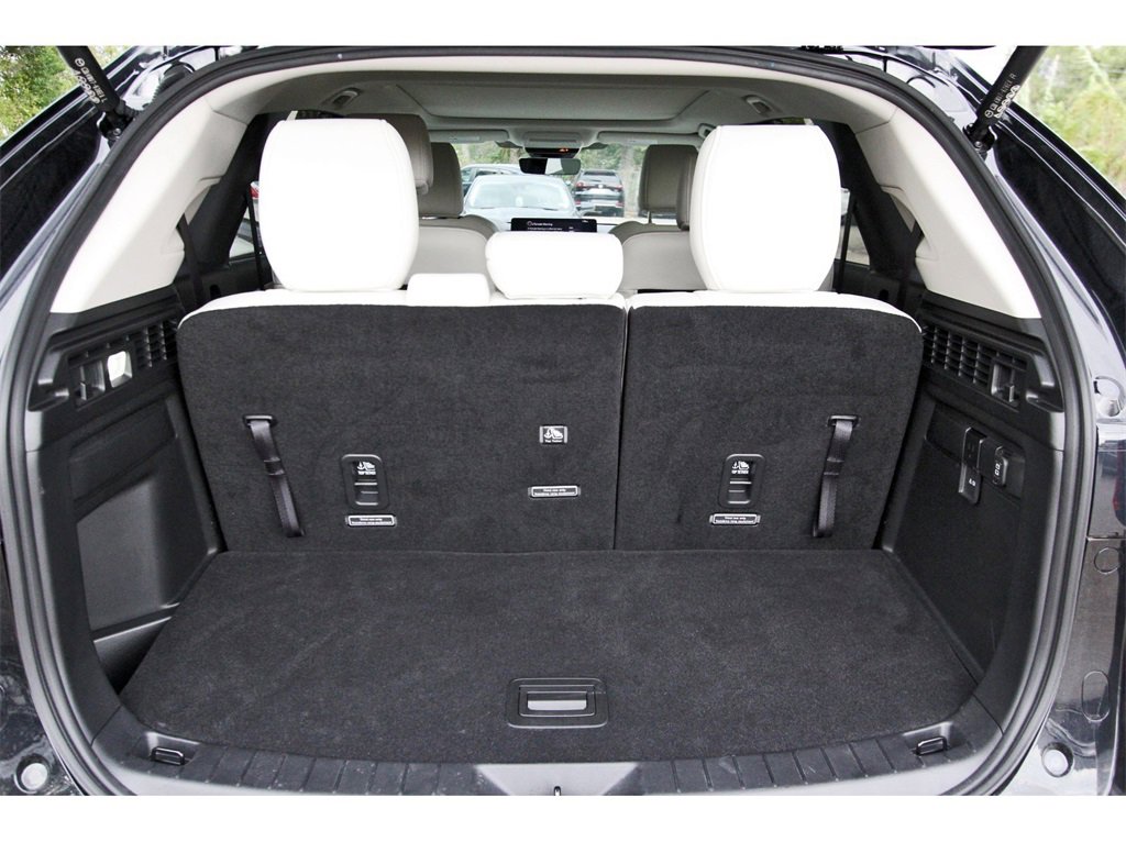 Certified 2025 MAZDA CX-90 3.3 Turbo w/ Premium Plus Pkg image 7