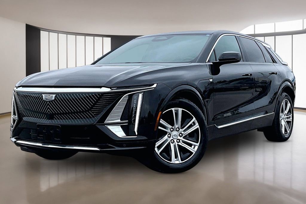 Used 2024 Cadillac Lyriq Tech AWD/4WD image 1