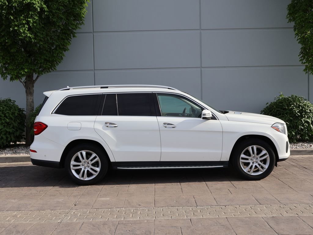 Used 2017 Mercedes-Benz GLS 450 4MATIC image 5