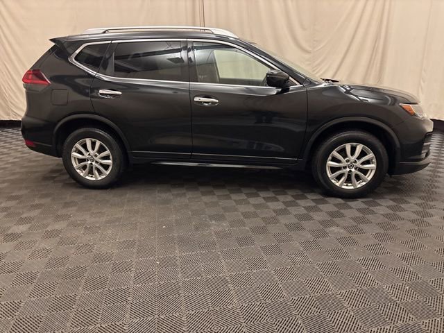 Used 2020 Nissan Rogue SV image 4