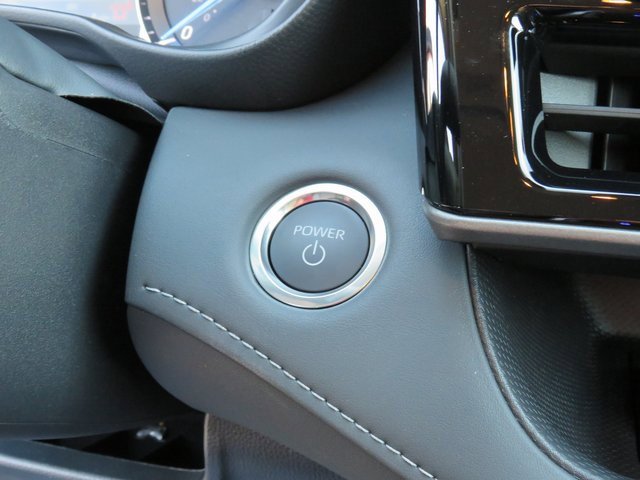 New 2025 Toyota Highlander XLE image 32