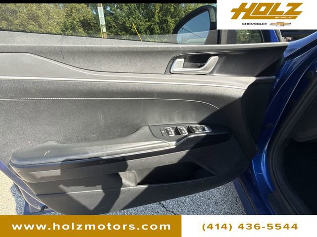 Used 2022 Kia K5 GT-Line image 22