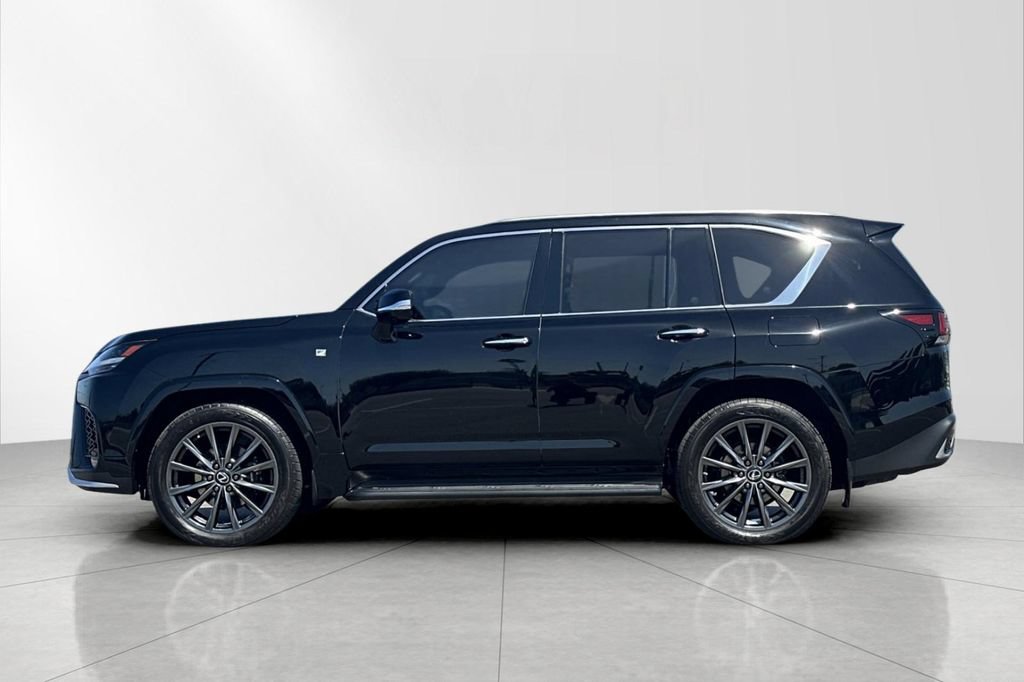 Used 2023 Lexus LX 600 F Sport w/ Accessory Package (Z1) AWD/4WD image 3