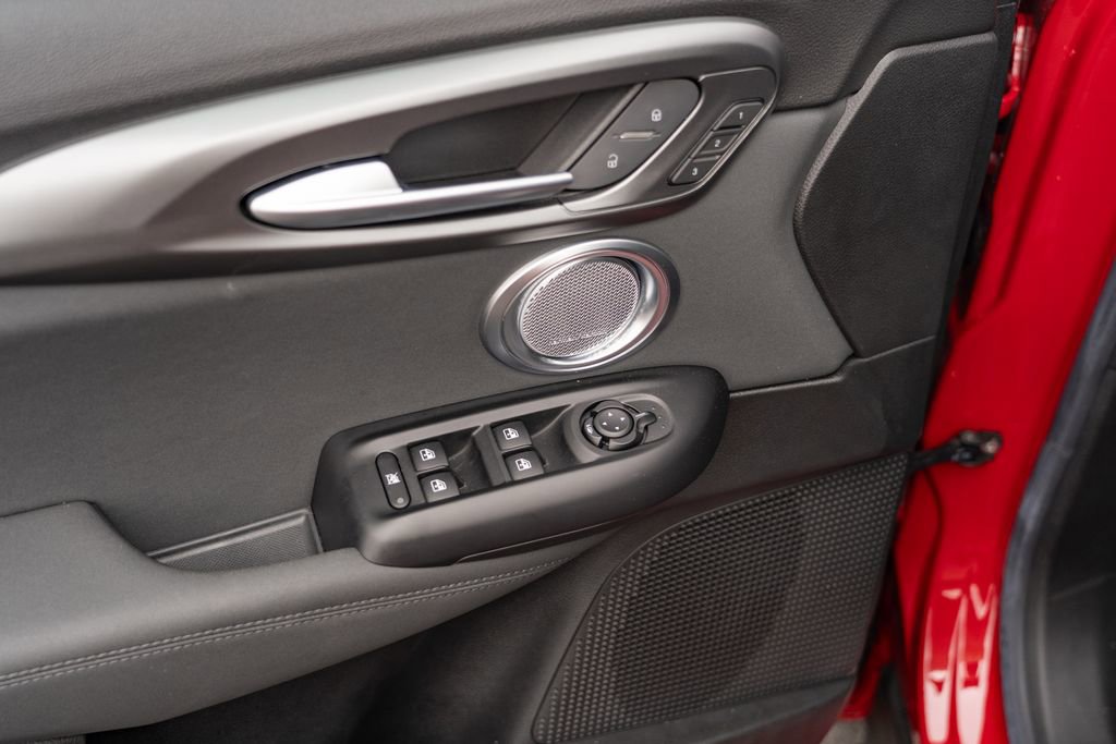 Used 2024 Alfa Romeo Tonale Ti image 12