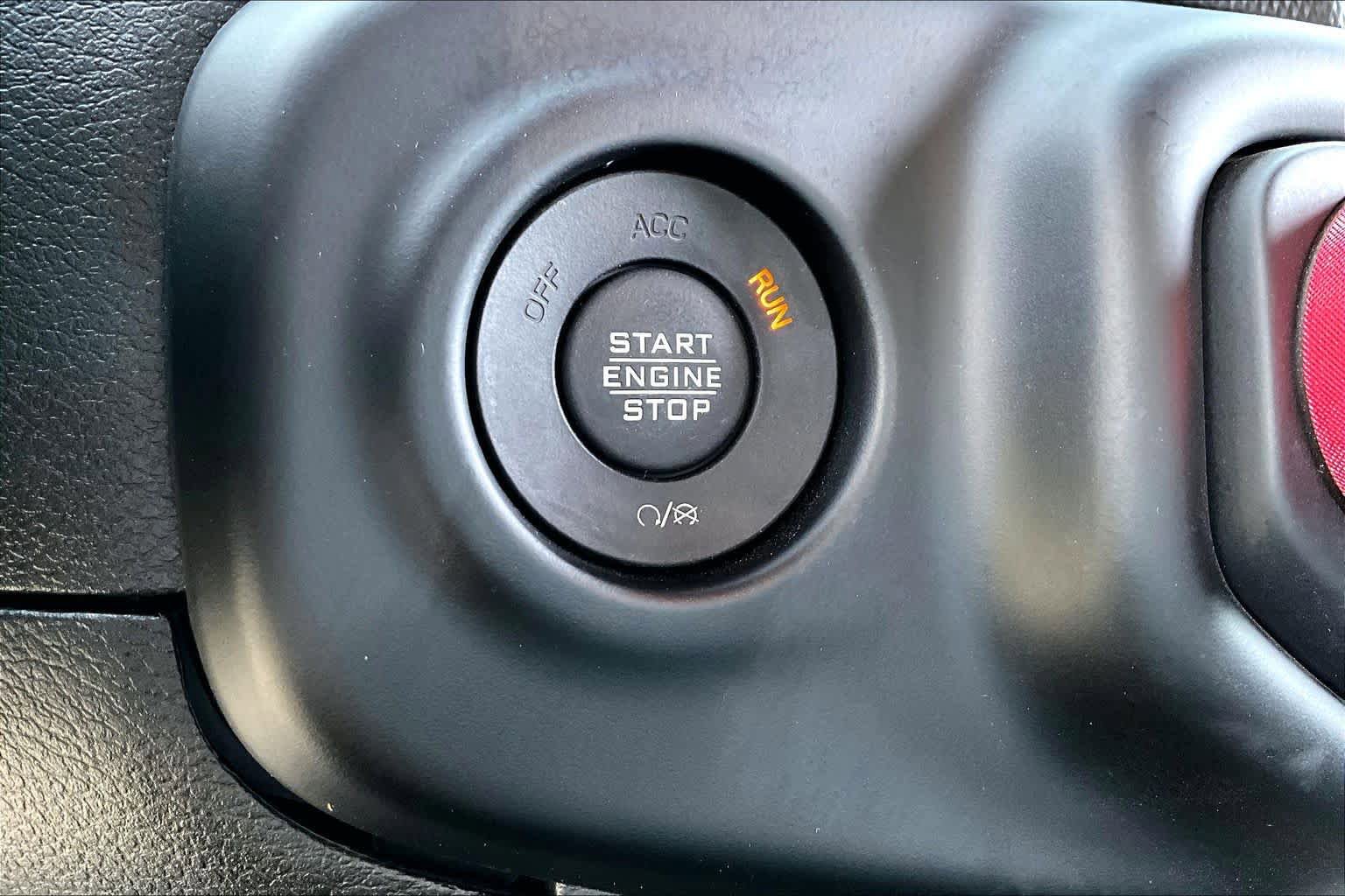 Used 2020 Jeep Wrangler Rubicon AWD/4WD image 56