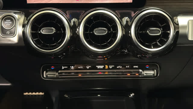 Certified 2026 Mercedes-Benz GLB 250 4MATIC image 23