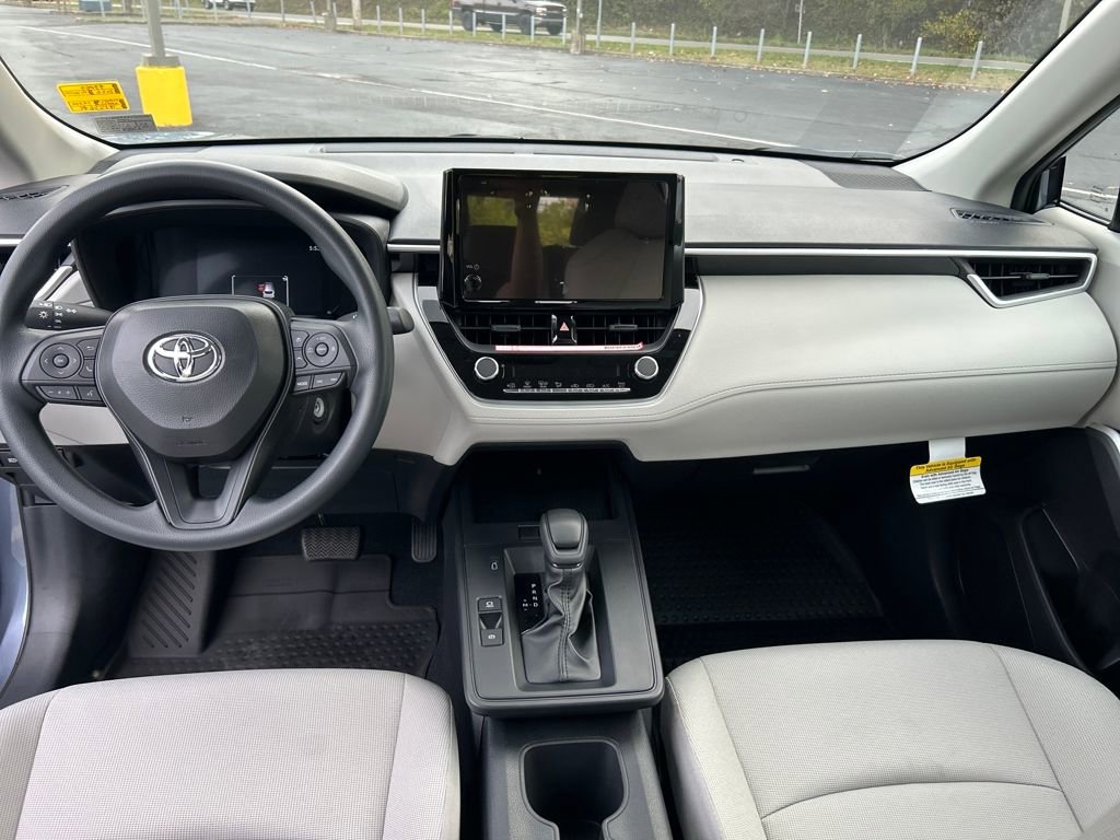 New 2026 Toyota Corolla Cross L image 12