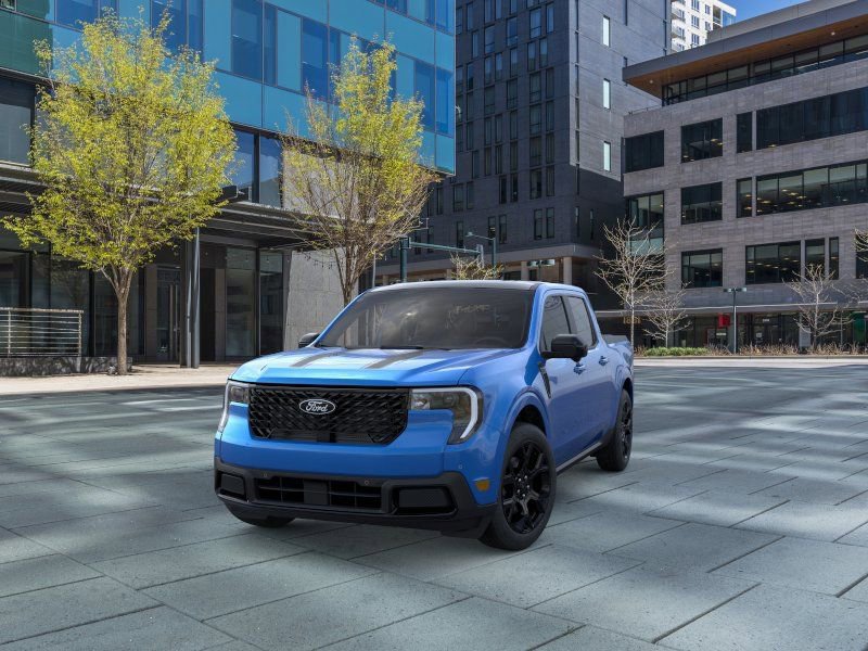 New 2025 Ford Maverick Lariat w/ Black Appearance Package AWD/4WD image 2