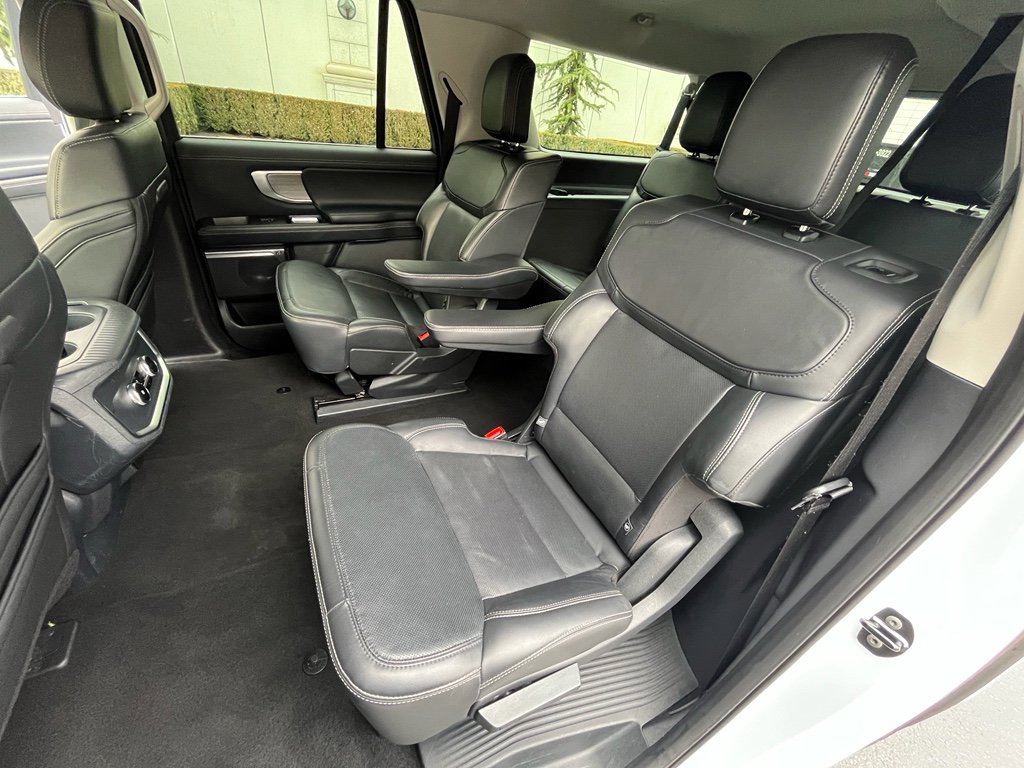 Used 2025 Ford Expedition Max Platinum AWD/4WD image 35