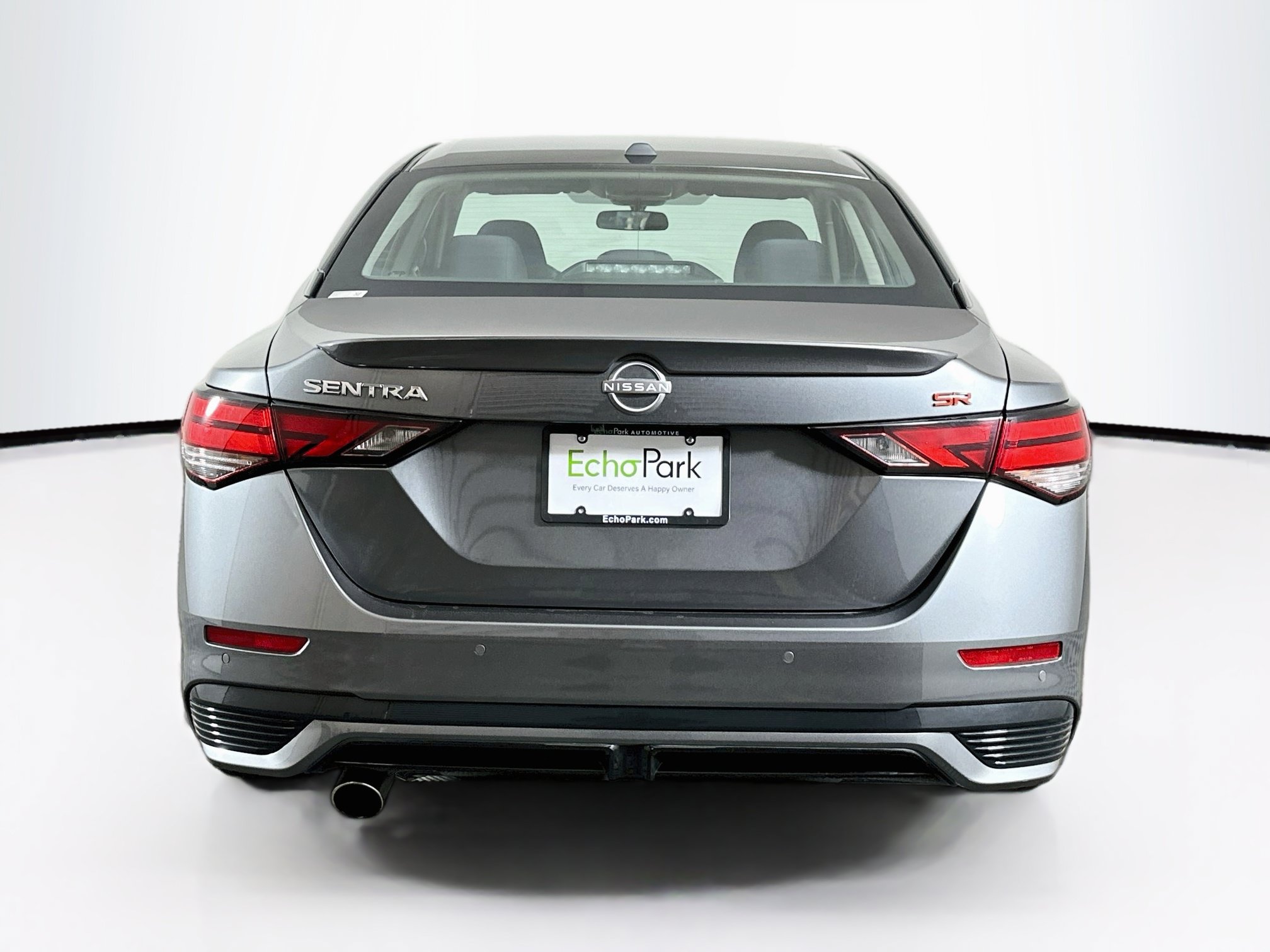 Used 2025 Nissan Sentra SR FWD image 7