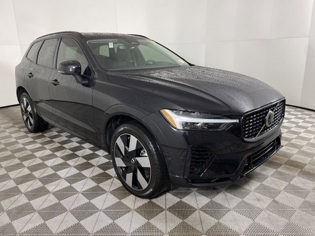 Certified 2024 Volvo XC60 T8 Plus w/ Protection Package Premier image 2