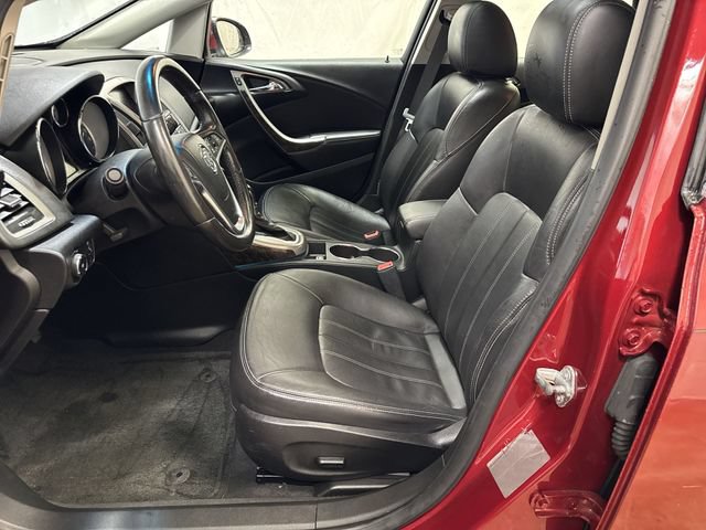 Used 2012 Buick Verano Leather FWD image 10