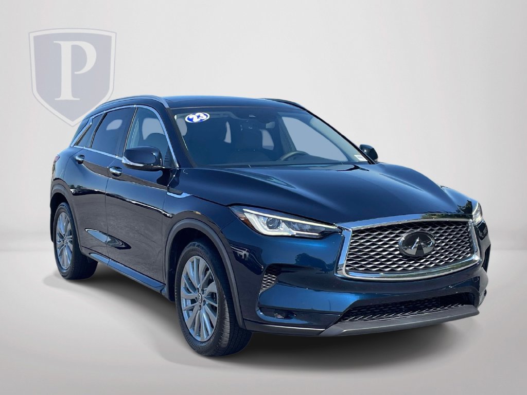Used 2023 INFINITI QX50 Luxe FWD image 2