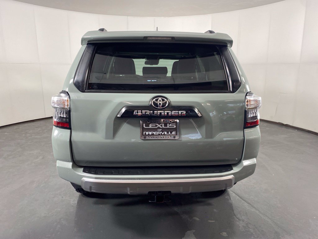 Used 2022 Toyota 4Runner TRD Off-Road Premium AWD/4WD image 8