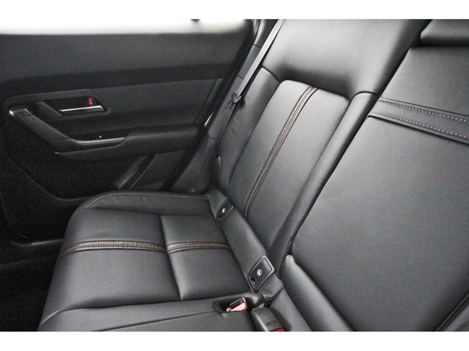 Used 2024 MAZDA CX-50 2.5 Turbo w/ Premium Plus Pkg image 14