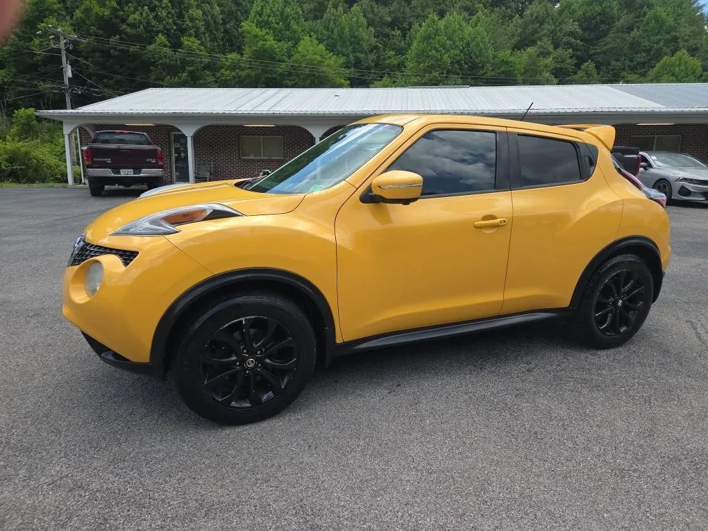 Used 2015 Nissan Juke SV w/ Technology Package