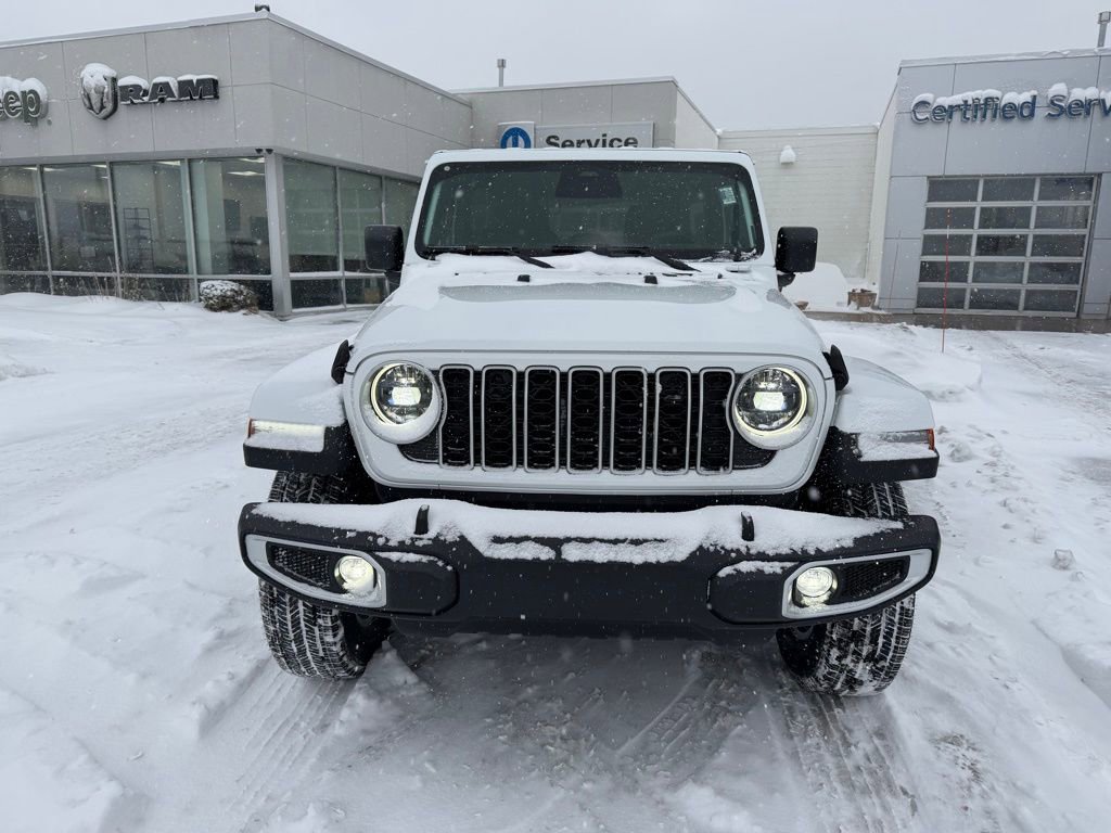 New 2026 Jeep Wrangler Unlimited Sahara AWD/4WD image 2
