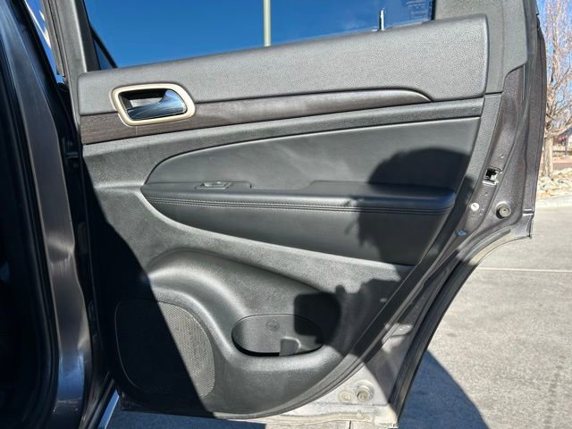 Used 2015 Jeep Grand Cherokee Altitude image 27
