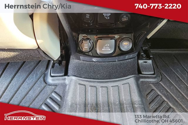 Used 2024 Kia Sorento SX Prestige AWD/4WD image 30