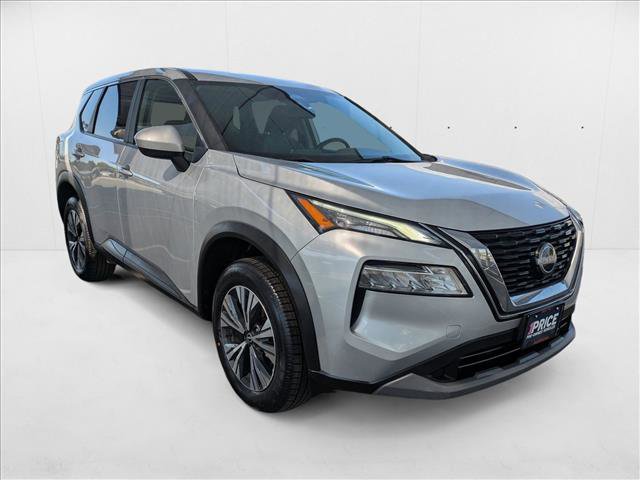 Used 2023 Nissan Rogue SV image 3