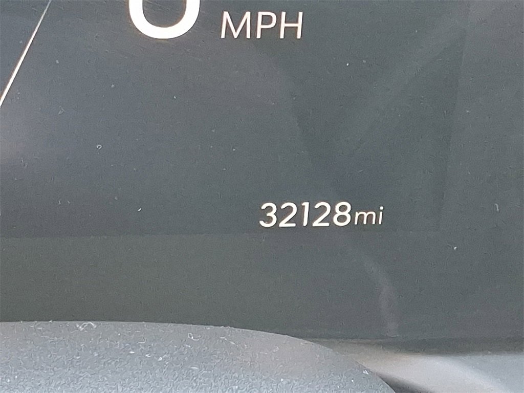 Certified 2024 Buick Encore GX Sport Touring image 19