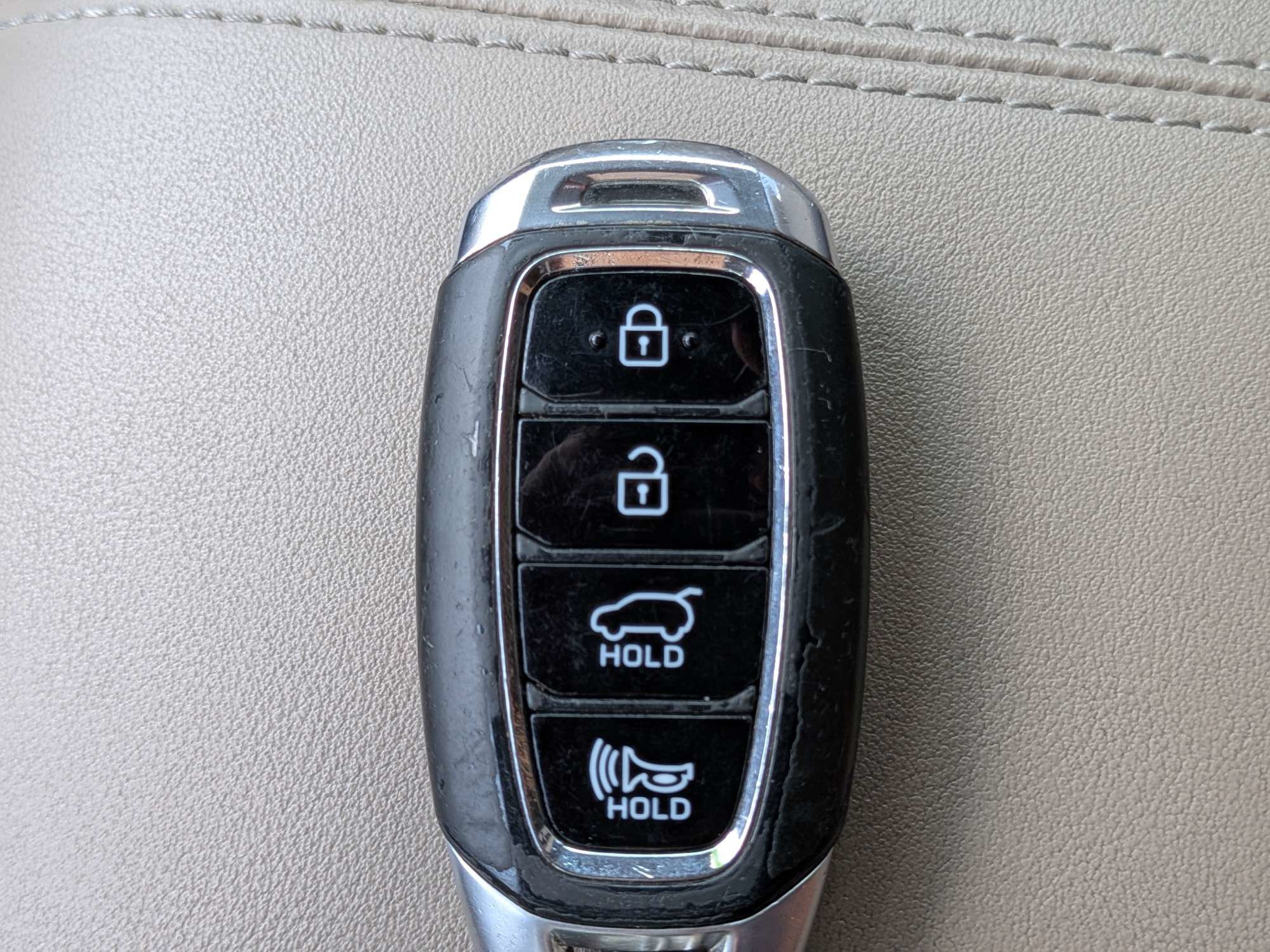 Used 2019 Hyundai Santa Fe SEL w/ Cargo Package FWD image 37