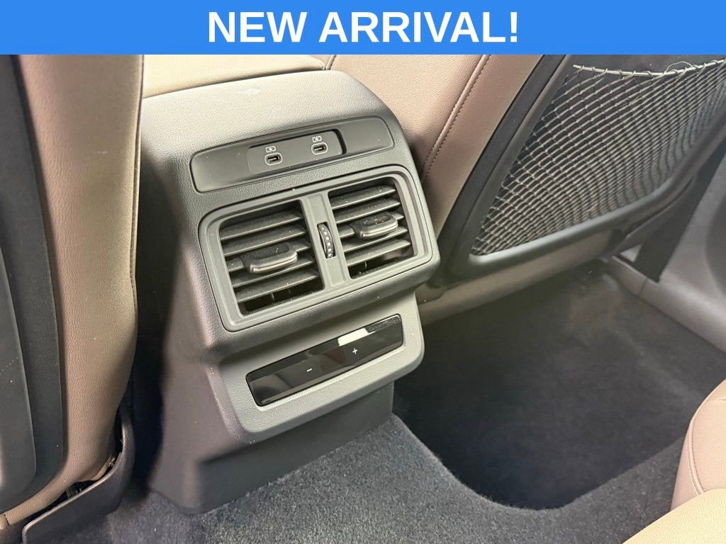 Used 2025 Audi Q5 Premium w/ Convenience Package image 21